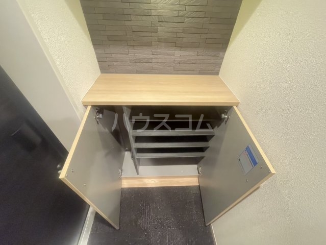 13/30 収納