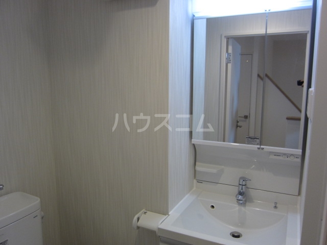 14/28 洗面