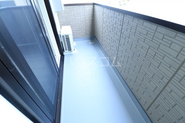 19/30 バルコニー