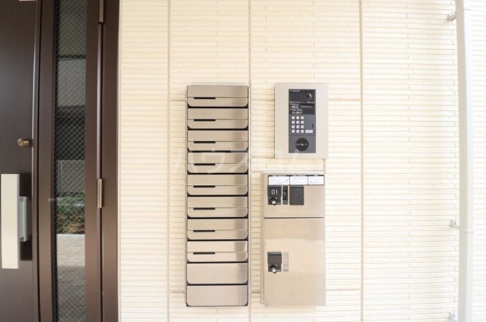 16/24 エントランス