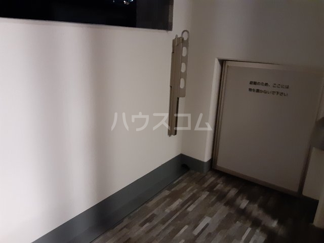 23/30 バルコニー