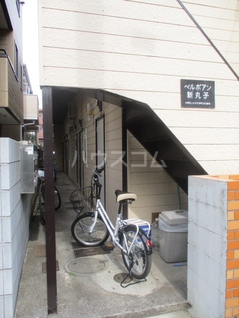 21/24 エントランス