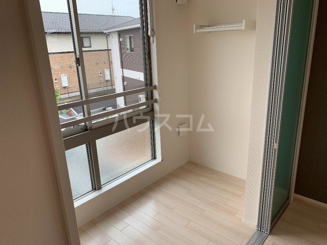 16/22 バルコニー