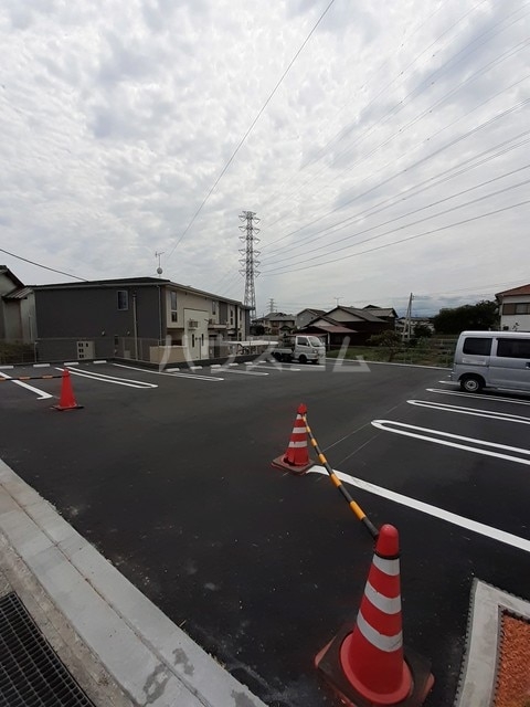 14/20 駐車場