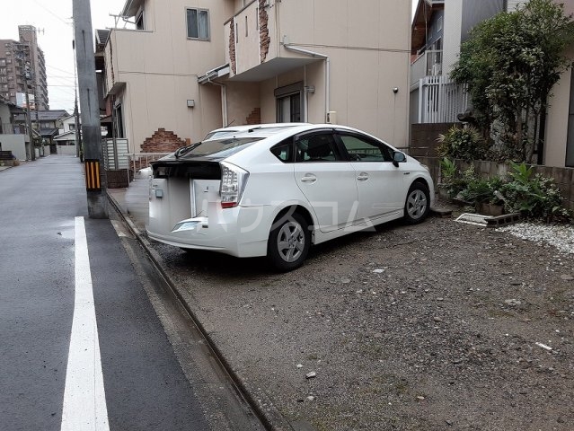 3/7 駐車場