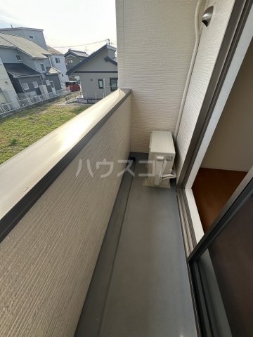 19/27 バルコニー