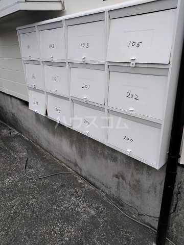 20/28 エントランス