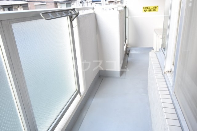 24/29 バルコニー