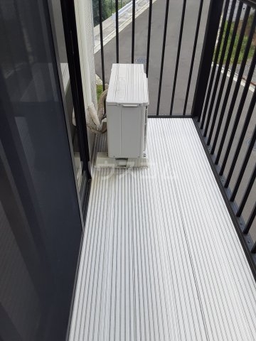 18/26 バルコニー