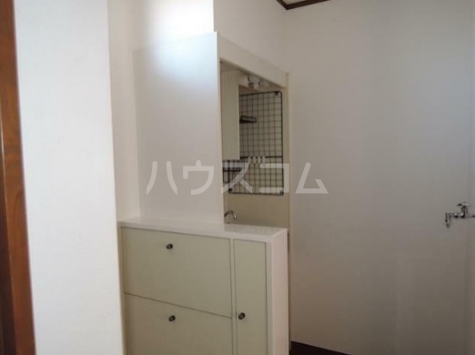 25/30 エントランス