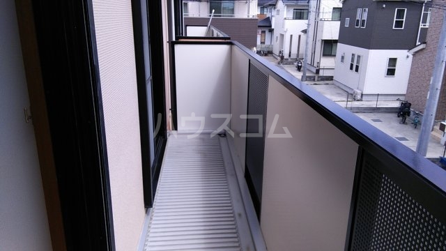 20/30 バルコニー