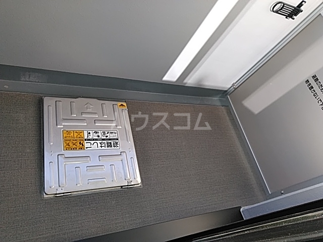 13/30 バルコニー