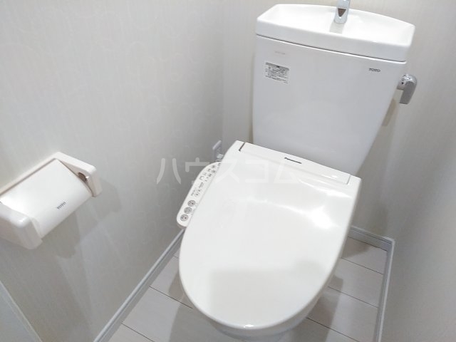 13/30 トイレ