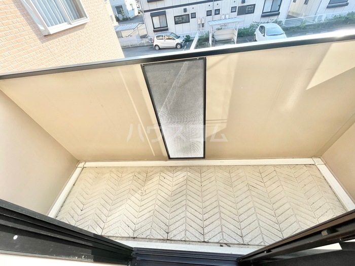 21/28 バルコニー