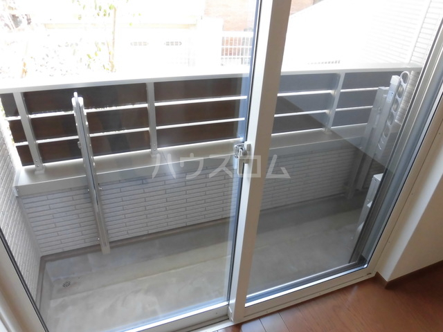 13/23 バルコニー