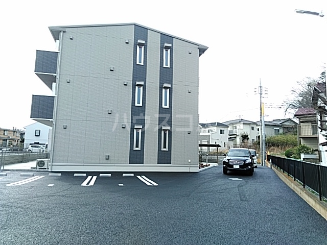 24/26 駐車場
