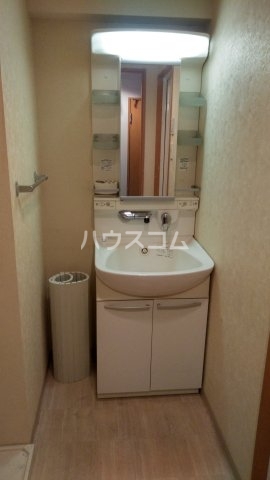 13/30 洗面