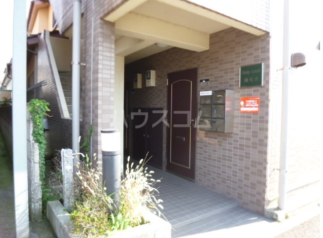 13/19 エントランス