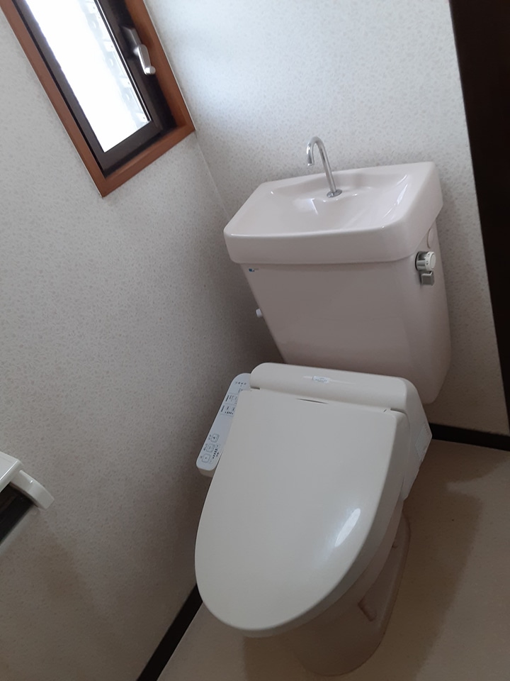 16/30 トイレ