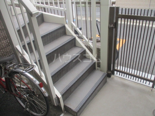 14/24 エントランス