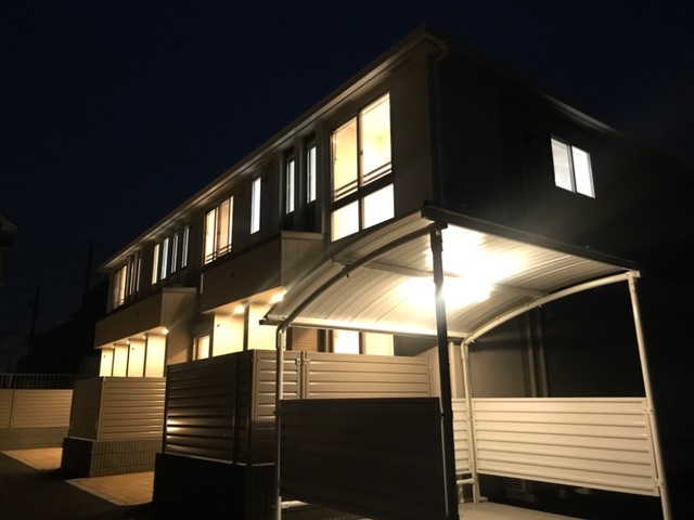 23/30 エントランス