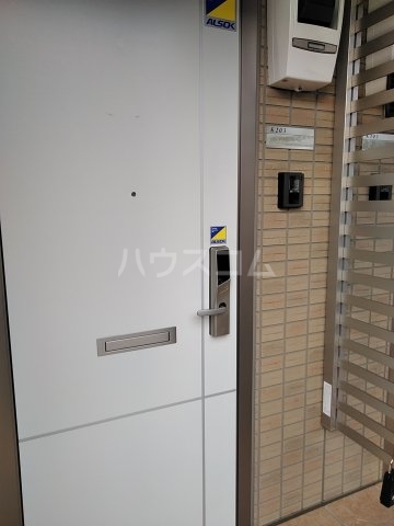 24/29 エントランス