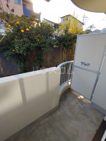 15/23 バルコニー