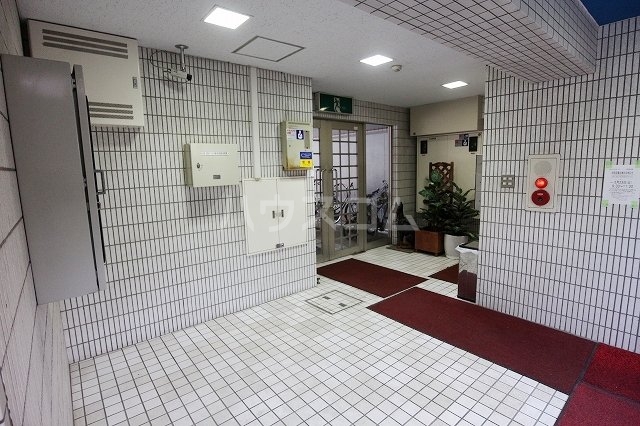 2/10 エントランス