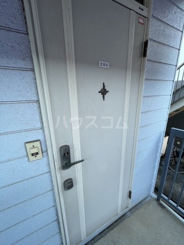 16/22 エントランス