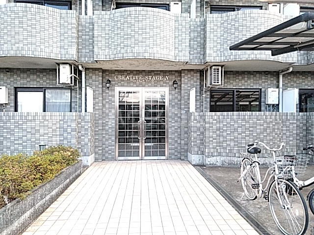 17/27 エントランス