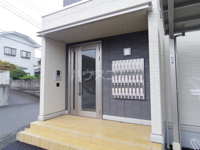 19/21 エントランス