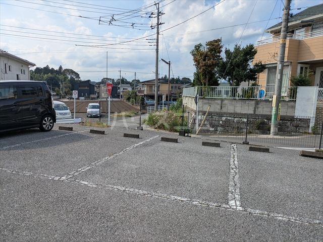 22/29 駐車場