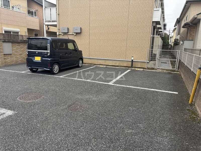 19/30 駐車場