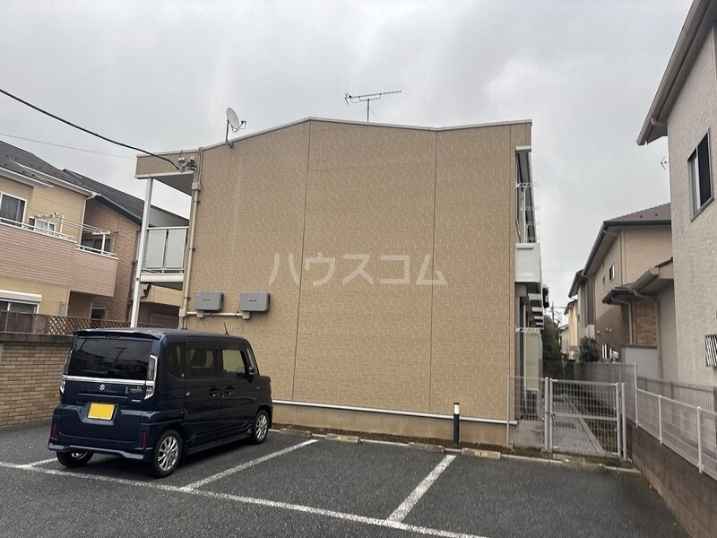 20/30 駐車場
