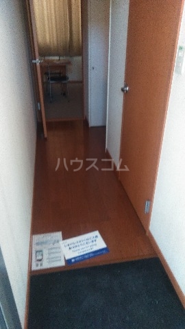 2/5 エントランス