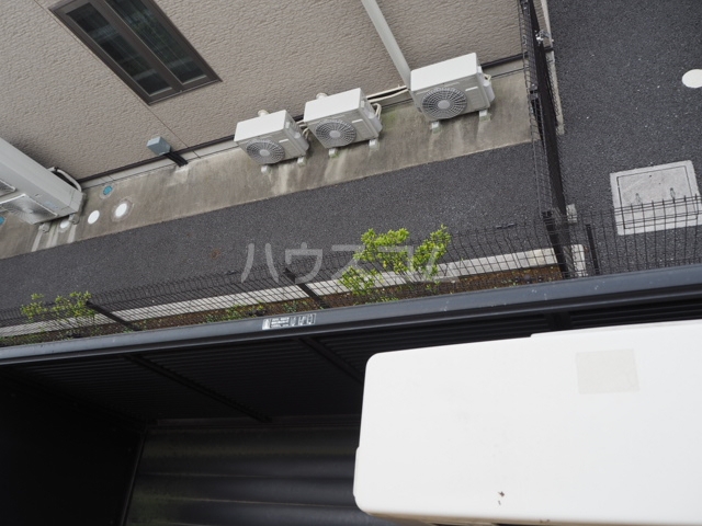 21/30 バルコニー
