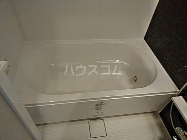 14/30 浴室