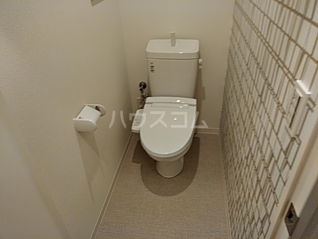 16/30 トイレ