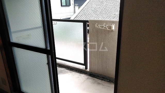 16/27 バルコニー