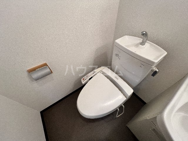 13/30 トイレ