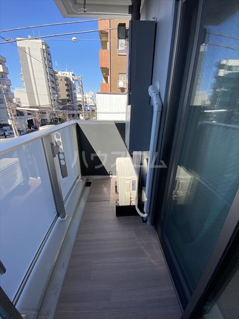 20/30 バルコニー