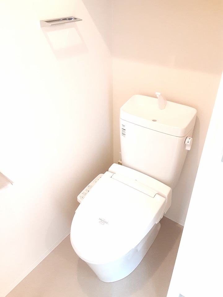 16/30 トイレ