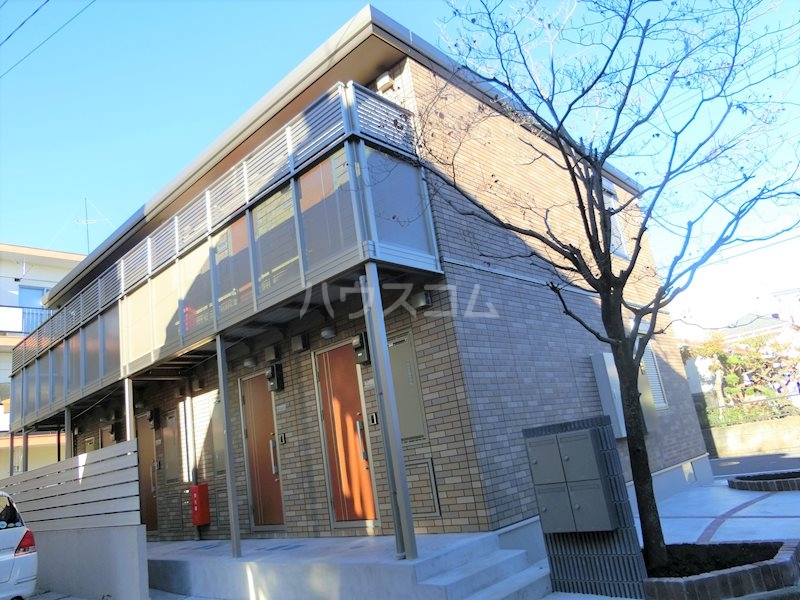 2/2 エントランス