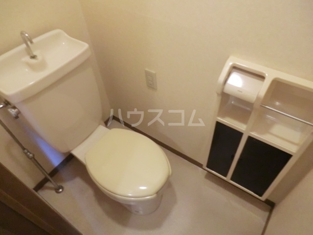 23/30 トイレ
