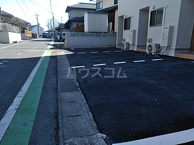 2/7 駐車場