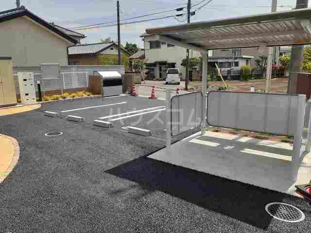 15/24 駐車場
