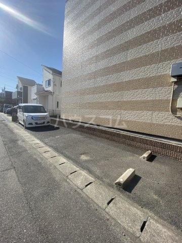 28/30 駐車場