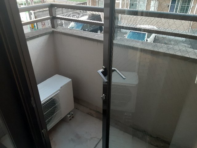 16/29 バルコニー