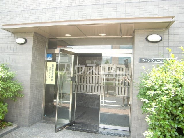 3/10 エントランス