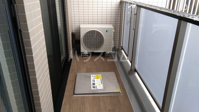 21/30 バルコニー